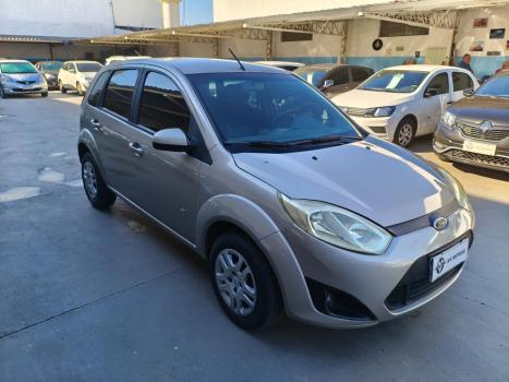FORD Fiesta Hatch 1.6, Foto 3