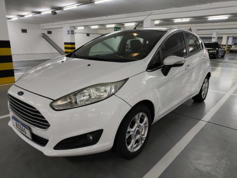 FORD Fiesta Hatch 1.6 4P SE PLUS FLEX, Foto 2