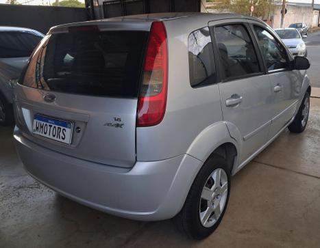 FORD Fiesta Hatch 1.6 4P FLEX, Foto 9