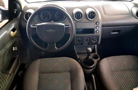 FORD Fiesta Hatch 1.6 4P FLEX, Foto 12