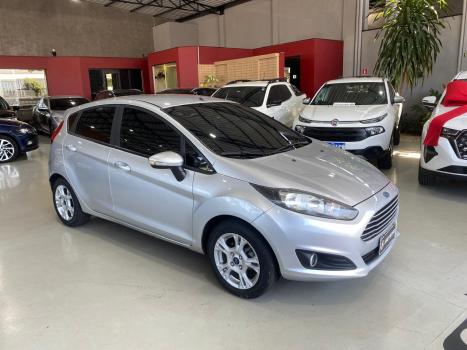 FORD Fiesta Hatch 1.6 16V 4P FLEX SE POWERSHIFT AUTOM�TICO, Foto 2