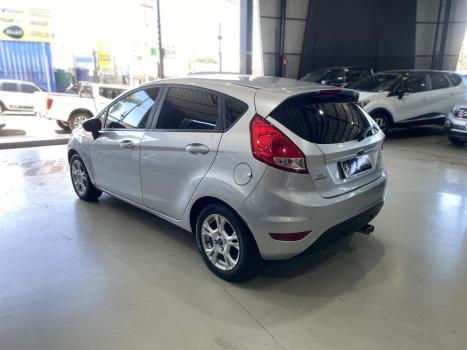 FORD Fiesta Hatch 1.6 16V 4P FLEX SE POWERSHIFT AUTOM�TICO, Foto 5