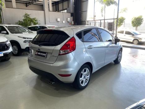 FORD Fiesta Hatch 1.6 16V 4P FLEX SE POWERSHIFT AUTOM�TICO, Foto 6
