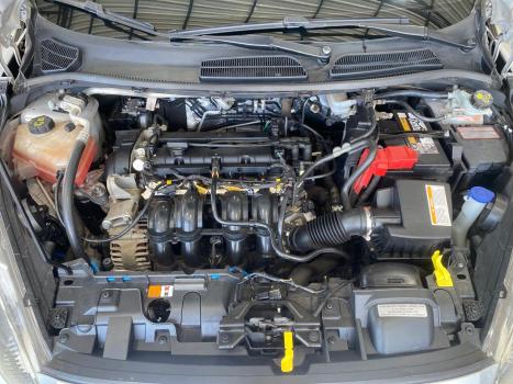 FORD Fiesta Hatch 1.6 16V 4P FLEX SE POWERSHIFT AUTOM�TICO, Foto 16