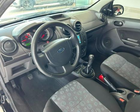 FORD Fiesta Hatch 1.6 4P, Foto 7