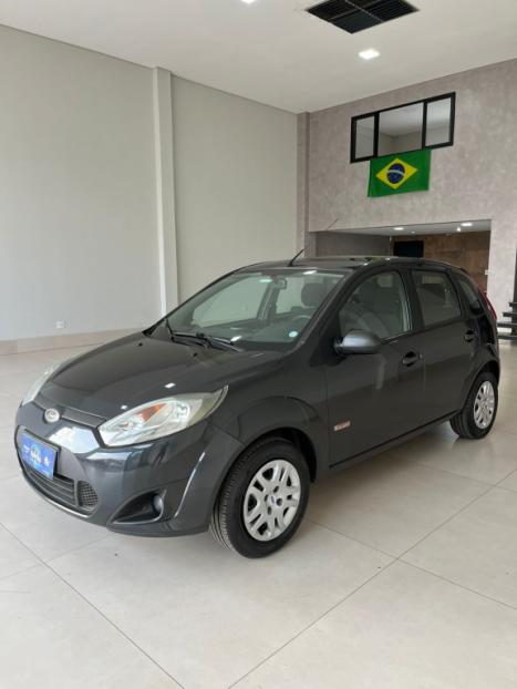 FORD Fiesta Hatch 1.6 4P CLASS FLEX, Foto 2
