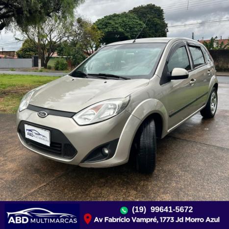 FORD Fiesta Hatch 1.6 4P, Foto 2