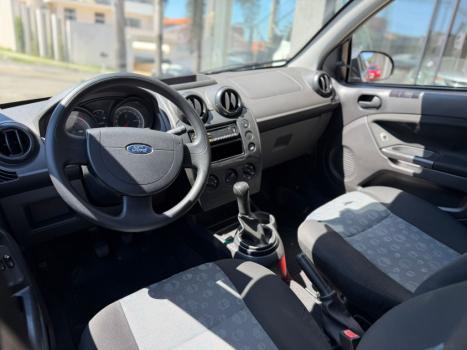 FORD Fiesta Hatch 1.0 4P FLEX, Foto 6
