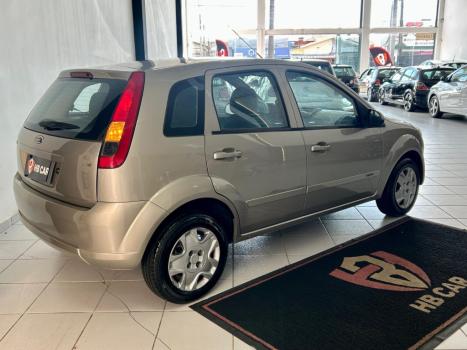 FORD Fiesta Hatch 1.6 4P FLEX, Foto 2