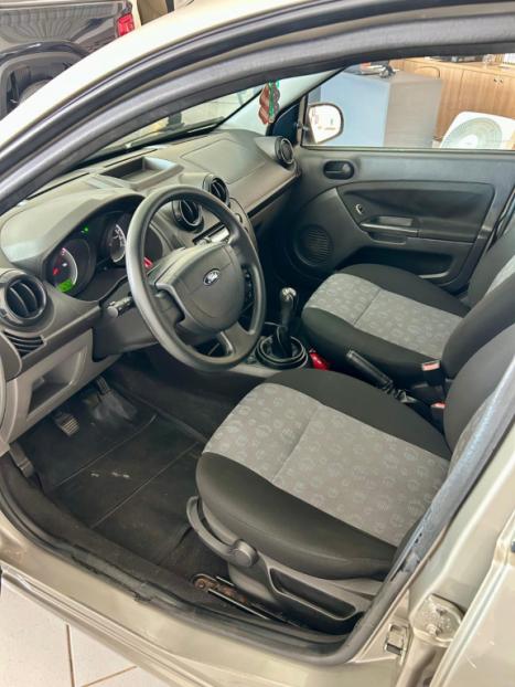 FORD Fiesta Hatch 1.6 4P FLEX, Foto 3