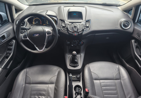 FORD Fiesta Hatch 1.6 16V 4P TITANIUM FLEX, Foto 5