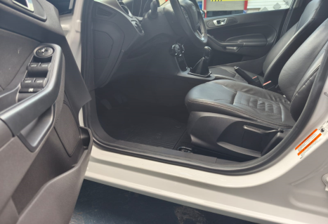 FORD Fiesta Hatch 1.6 16V 4P TITANIUM FLEX, Foto 7