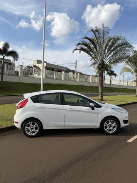 FORD Fiesta Hatch 1.6 16V 4P SE FLEX, Foto 6