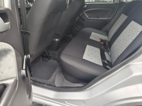 FORD Fiesta Hatch 1.6 4P FLEX, Foto 6
