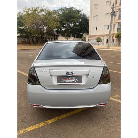 FORD Fiesta Sedan 1.6 4P CLASS FLEX, Foto 8 FORD Fiesta Sedan 1.6 4P CLASS FLEX, Foto 8