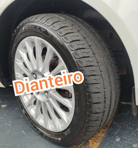 FORD Fiesta Sedan 1.6 4P FLEX TITANIUM POWERSHIFT AUTOMÁTICO, Foto 10 FORD Fiesta Sedan 1.6 4P FLEX TITANIUM POWERSHIFT AUTOMÁTICO, Foto 10