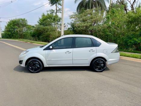 FORD Fiesta Sedan 1.6 4P FLEX, Foto 2 FORD Fiesta Sedan 1.6 4P FLEX, Foto 2