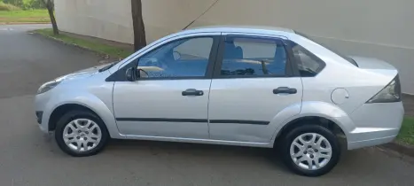 FORD Fiesta Sedan 1.6 4P FLEX, Foto 6