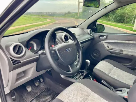 FORD Fiesta Sedan 1.6 4P FLEX, Foto 10