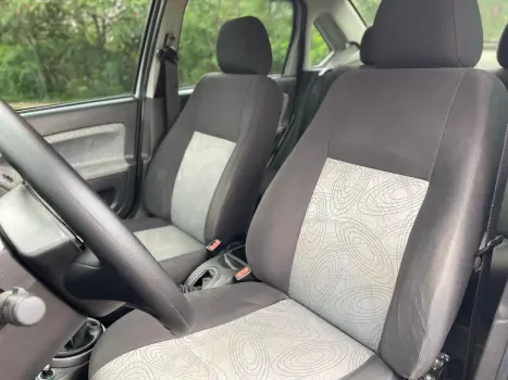 FORD Fiesta Sedan 1.6 4P FLEX, Foto 12