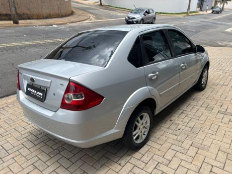 FORD Fiesta Sedan 1.6 4P FLEX, Foto 4