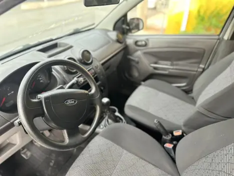 FORD Fiesta Sedan 1.0 4P FLEX, Foto 3