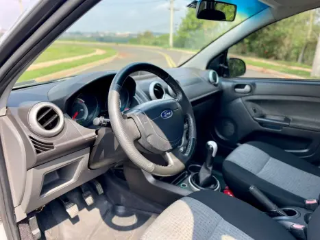 FORD Fiesta Sedan 1.6 4P FLEX, Foto 10