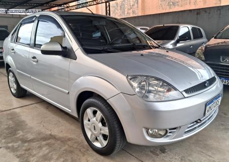 FORD Fiesta Sedan 1.6 4P FLEX, Foto 4