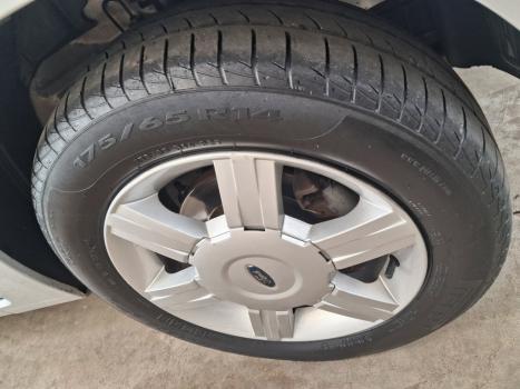 FORD Fiesta Sedan 1.6 4P FLEX, Foto 15