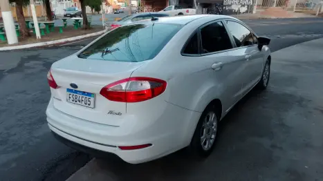 FORD Fiesta Sedan 1.6 4P FLEX SE POWERSHIFT AUTOM�TICO, Foto 6