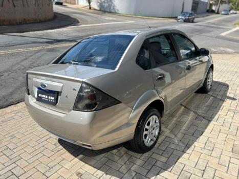 FORD Fiesta Sedan 1.6 4P FLEX, Foto 4