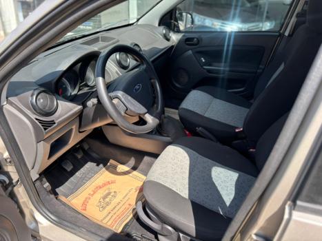 FORD Fiesta Sedan 1.6 4P FLEX, Foto 6