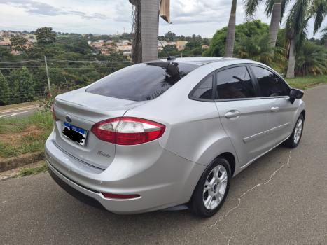 FORD Fiesta Sedan 1.6 16V 4P SE FLEX, Foto 4