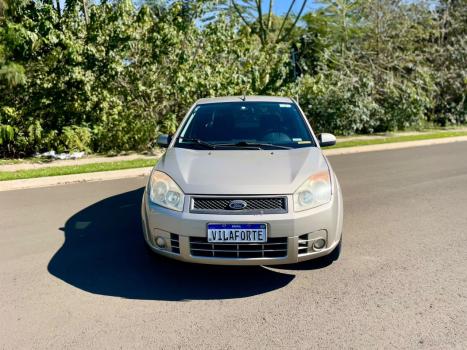 FORD Fiesta Sedan 1.6 4P FLEX, Foto 8