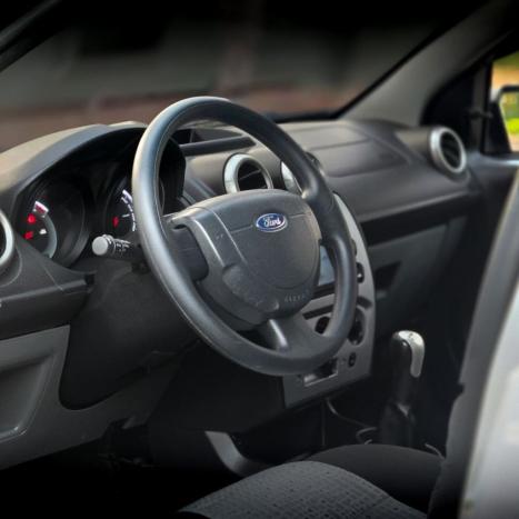 FORD Fiesta Sedan 1.6 16V 4P SE FLEX, Foto 4