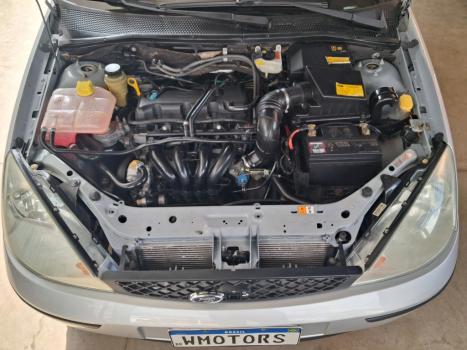 FORD Focus Hatch 1.6 4P, Foto 15