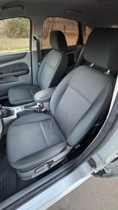 FORD Focus Hatch 1.6 16V 4P SE FLEX, Foto 2