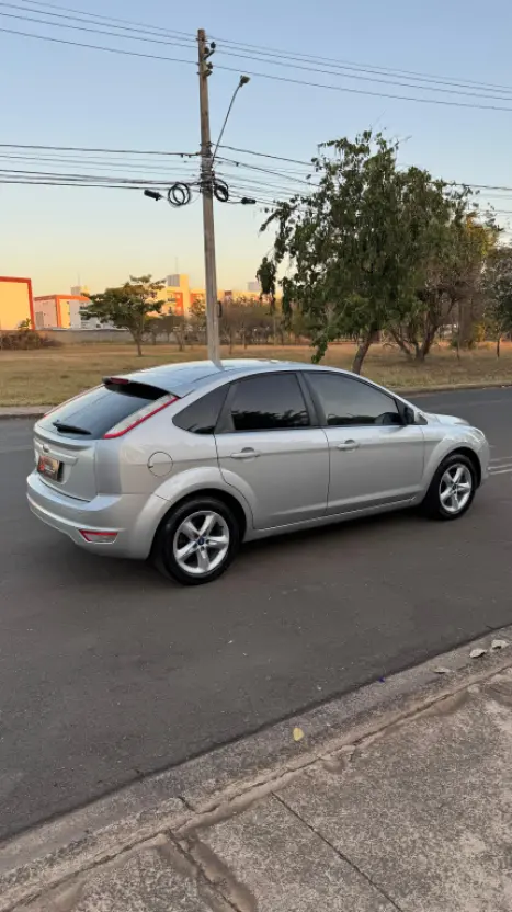 FORD Focus Hatch 1.6 16V 4P SE FLEX, Foto 7
