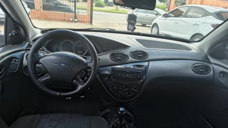 FORD Focus Hatch 1.6 4P, Foto 8