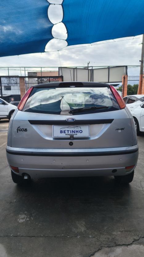 FORD Focus Hatch 1.6 4P, Foto 7