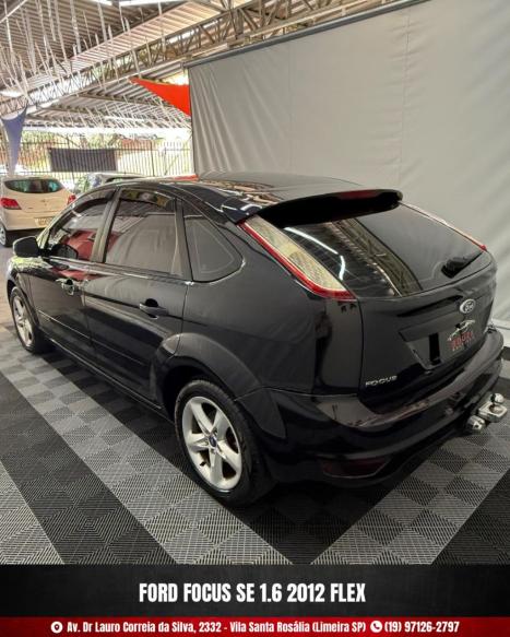 FORD Focus Hatch 1.6 16V 4P SE FLEX, Foto 4