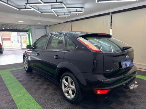 FORD Focus Hatch 1.6 4P, Foto 6