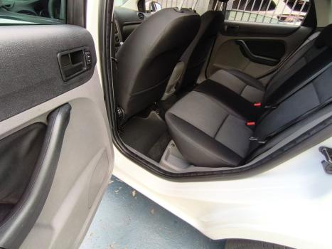 FORD Focus Hatch 1.6 16V 4P SE FLEX, Foto 8