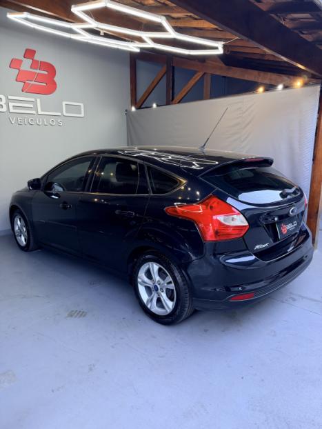 FORD Focus Hatch 1.6 16V 4P SE PLUS FLEX, Foto 5