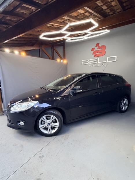 FORD Focus Hatch 1.6 16V 4P SE PLUS FLEX, Foto 6