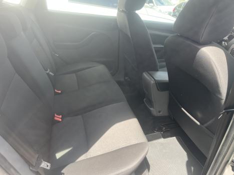 FORD Focus Hatch 1.6 16V 4P FLEX GL, Foto 9