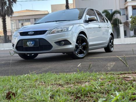 FORD Focus Hatch 1.6 16V 4P SE FLEX, Foto 2