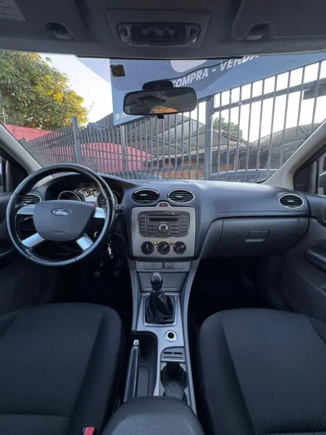 FORD Focus Hatch 1.6 16V 4P SE FLEX, Foto 7