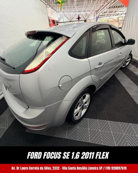 FORD Focus Hatch 1.6 16V 4P SE FLEX, Foto 6