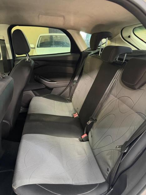 FORD Focus Hatch 1.6 16V 4P FLEX S, Foto 10